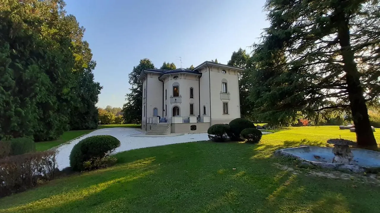 La Villa Charme & Pleasure Rovetta Frühstückspension
